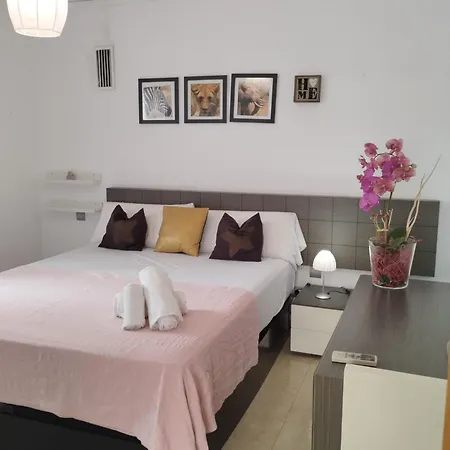 Holiday home Iris Solo Familias Serviplaya