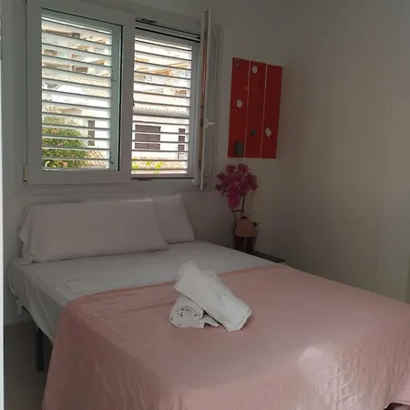 Holiday home Iris Solo Familias Serviplaya